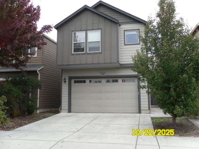 Primary Photo - 4300 NE 34th Cir