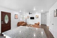 Building Photo - 2533 Godfrey Dr NW