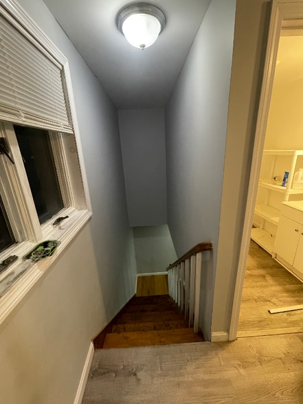 Building Photo - 39 W Pleasant St