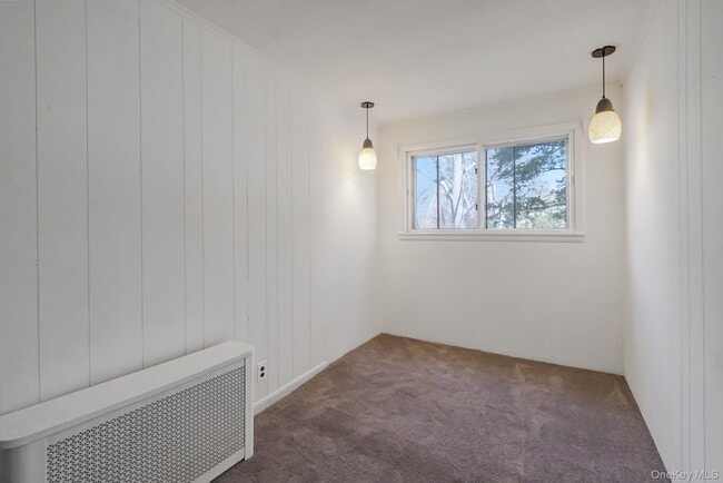 Building Photo - 15 Community Rd