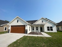 Building Photo - Beautiful 3 bedroom house! $2,250