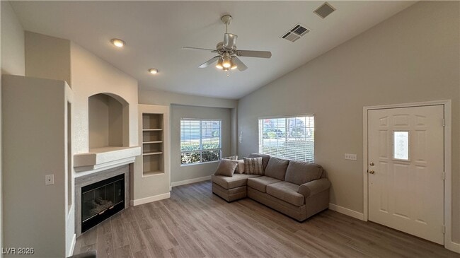 Building Photo - 5252 Island Chain Rd