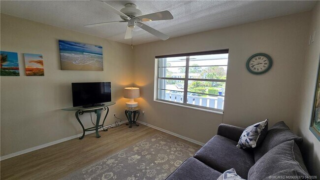 Building Photo - 2929 SE Ocean Blvd