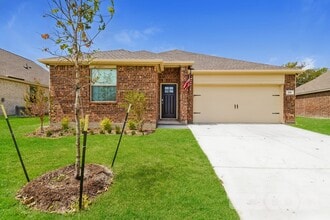 Building Photo - 219 Jenkinson Dr