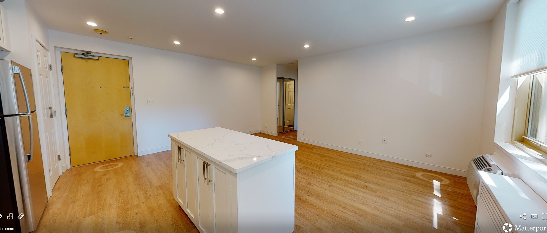 Building Photo - 63 Gordon St