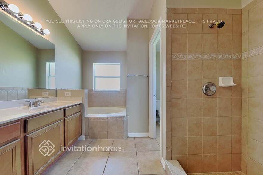 Building Photo - 1260 Creekview Ct