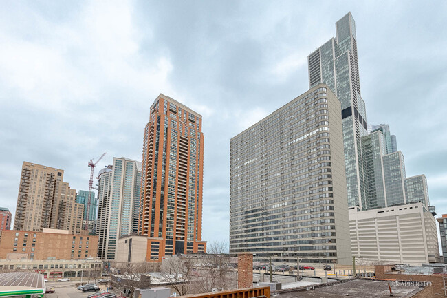 Building Photo - 1235 S Wabash Ave