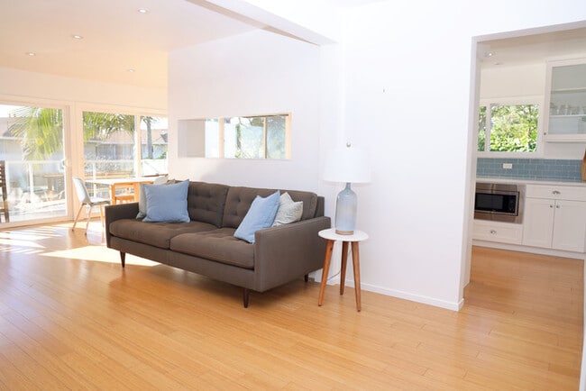 Building Photo - 21703 Ocean Vista Dr