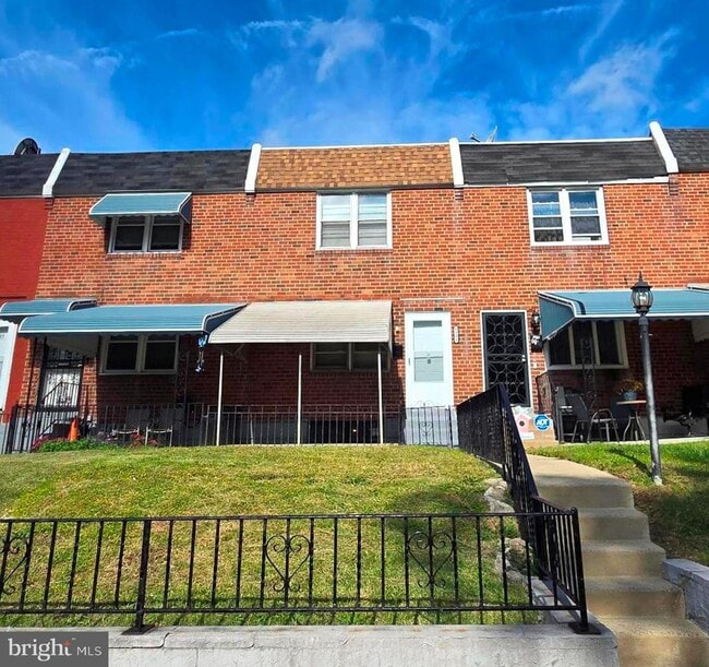Building Photo - 6931 Greenway Ave