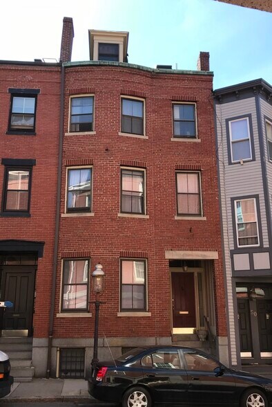 Primary Photo - 48 Harvard St