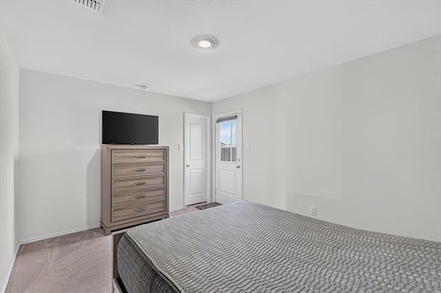 Building Photo - 6825 Sunbeam Cir
