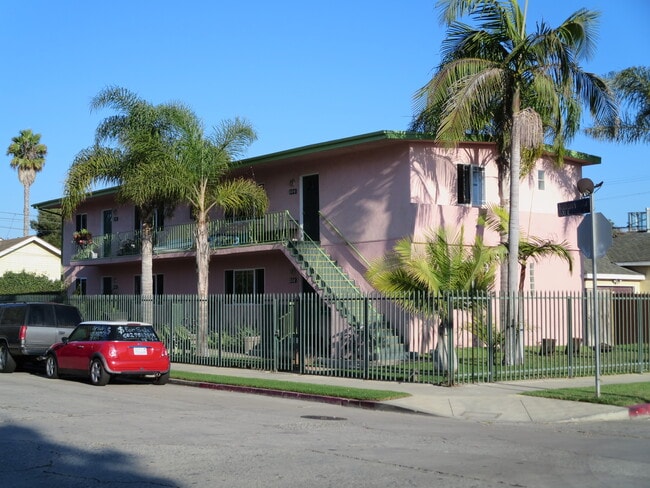 Building Photo - 502 Indiana Ave