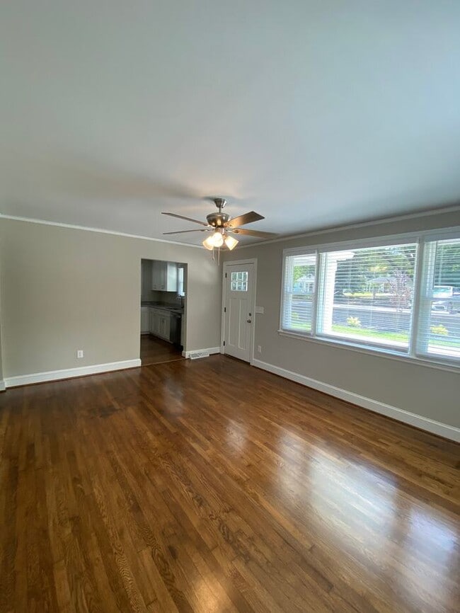Building Photo - 3811 Barwick St