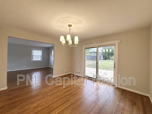 Building Photo - 7021 Whittier Blvd