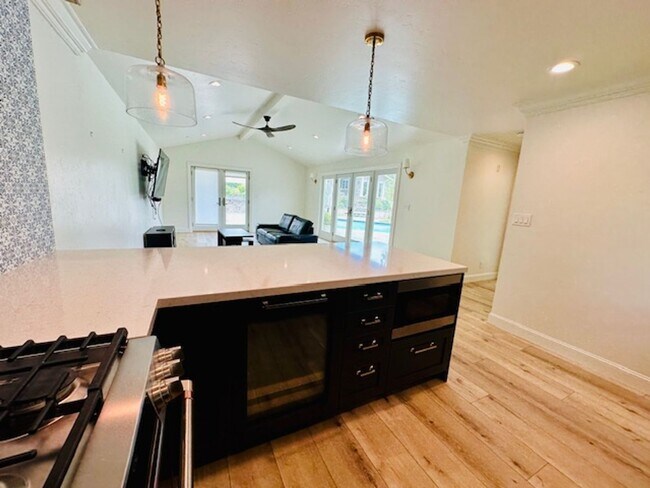 Building Photo - Pristine Monte Sereno! Awesome Back House in an exceptional neighborhood, gorgeous with a Pool!