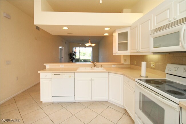 Building Photo - 6810 Beach Resort Dr
