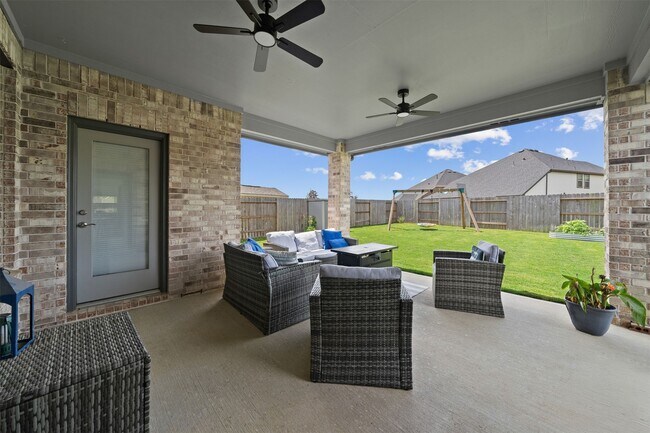 Building Photo - 21307 Fresno Brk Cir