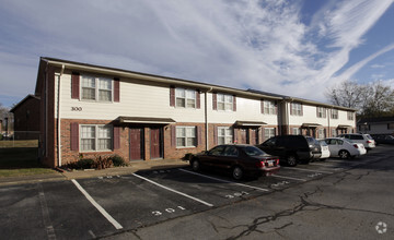 Building Photo - Fairmeadow Townhomes