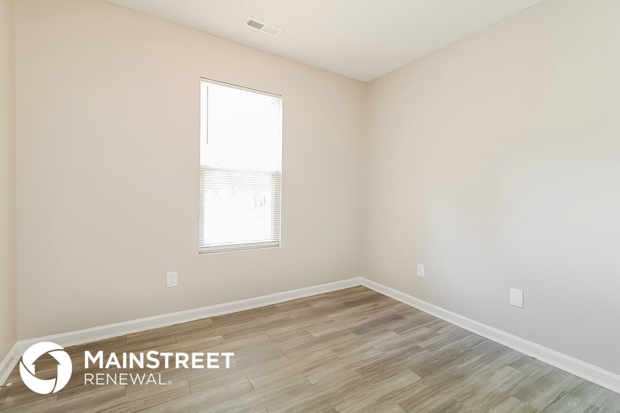 Building Photo - 130 Oakdale Ave