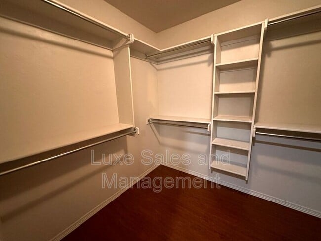Building Photo - 1840 Casitas Cir