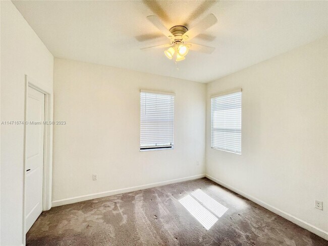 Building Photo - 18090 SW 147th Ct