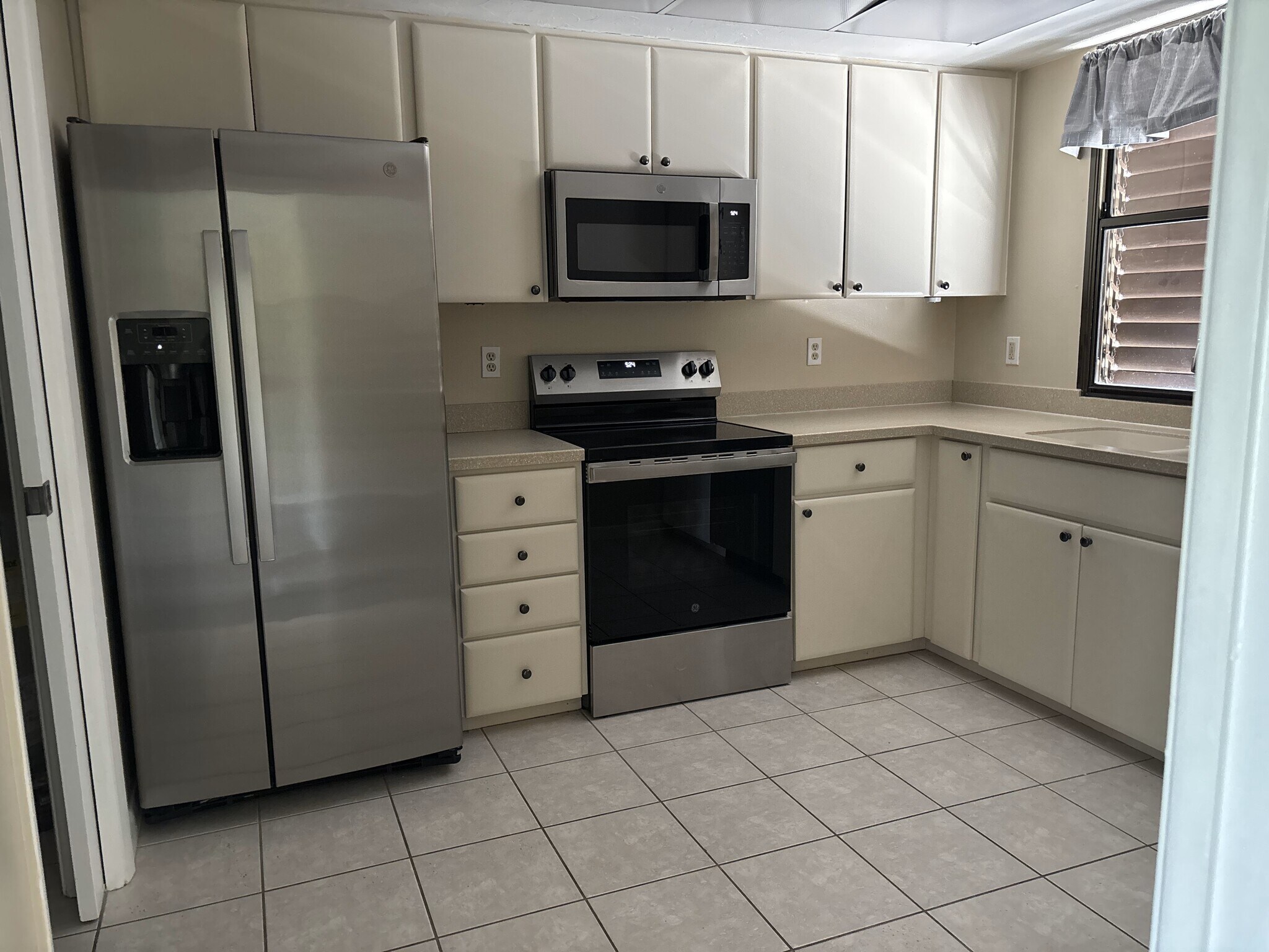 Building Photo - 5058 Marsh Field Rd