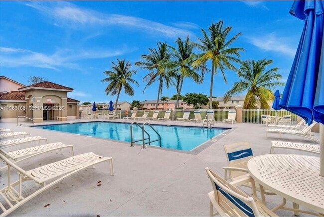 Building Photo - 14113 SW 120th Ct