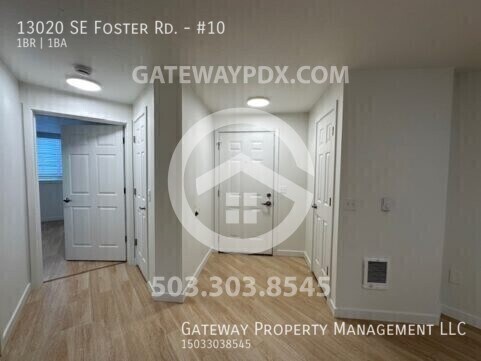 Building Photo - 13020 SE Foster Rd