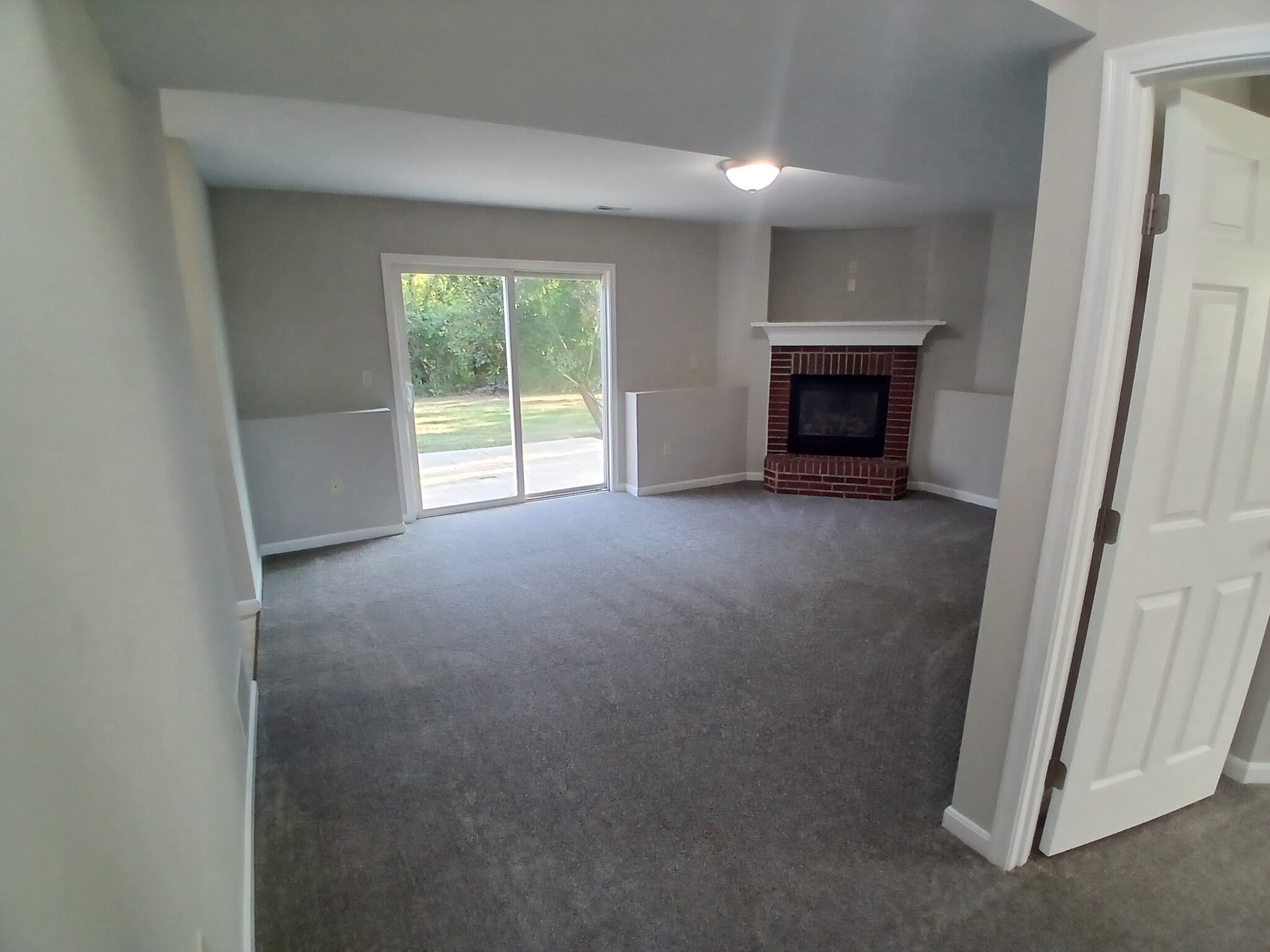 Building Photo - 1445 Urlage Dr