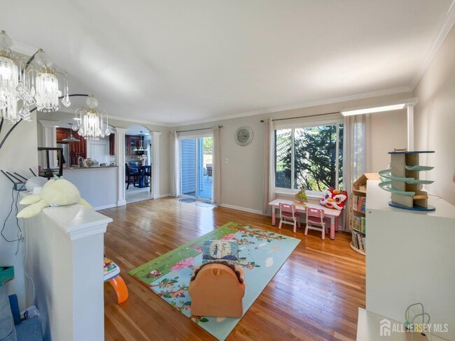 Building Photo - 592 Cabot Hill Rd