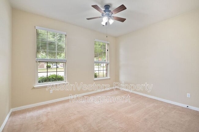 Building Photo - 2955 Angelina Dr