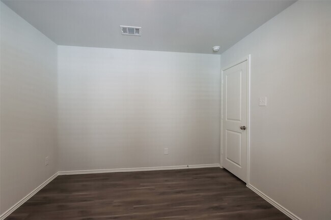 Building Photo - 22223 Red Knot Run