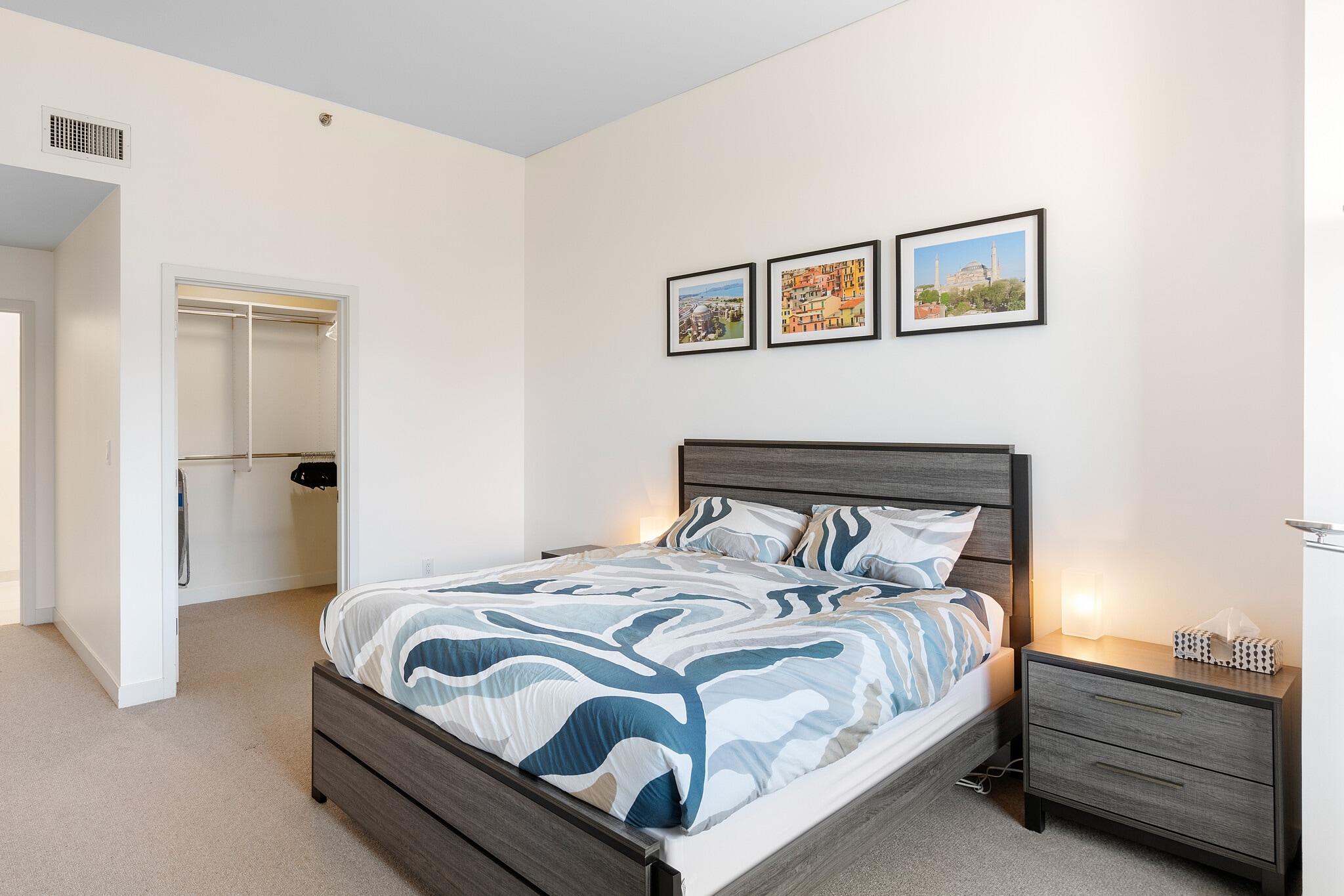 Building Photo - 922 NW 11th Ave