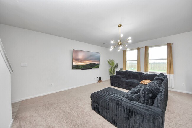 Building Photo - 7943 Vacek Meadows Loop