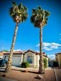 Building Photo - WONDERFUL 3 BEDROOM SINGLE STORY HOME IN T...