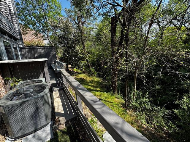 Building Photo - 2506 Wedglea Dr