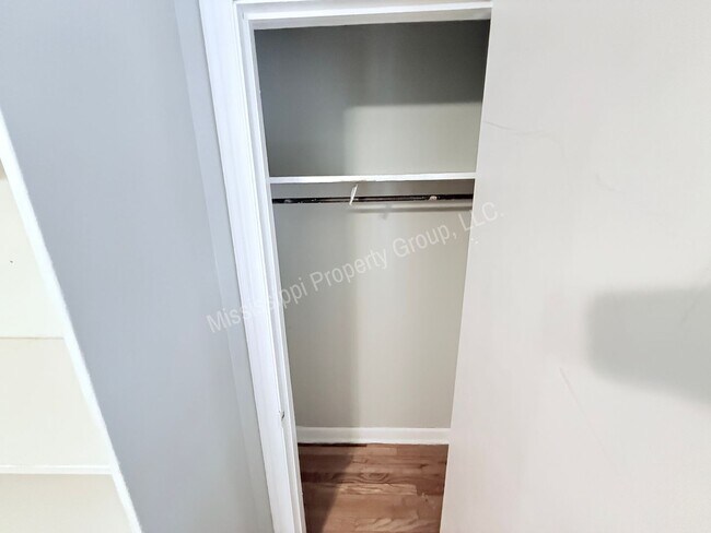 Building Photo - 3BR/2BA For Rent