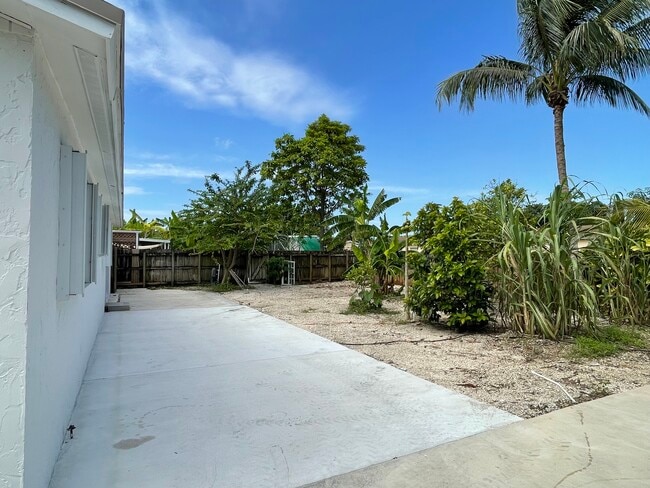 Building Photo - 22430 SW 113th Ct