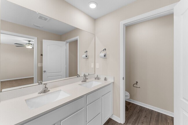 Building Photo - Mirada Townhouse Rental