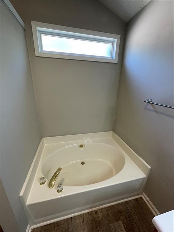 Building Photo - 4401 Dickens Ct NW