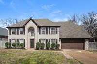 Building Photo - 4460 Okeechobee Dr
