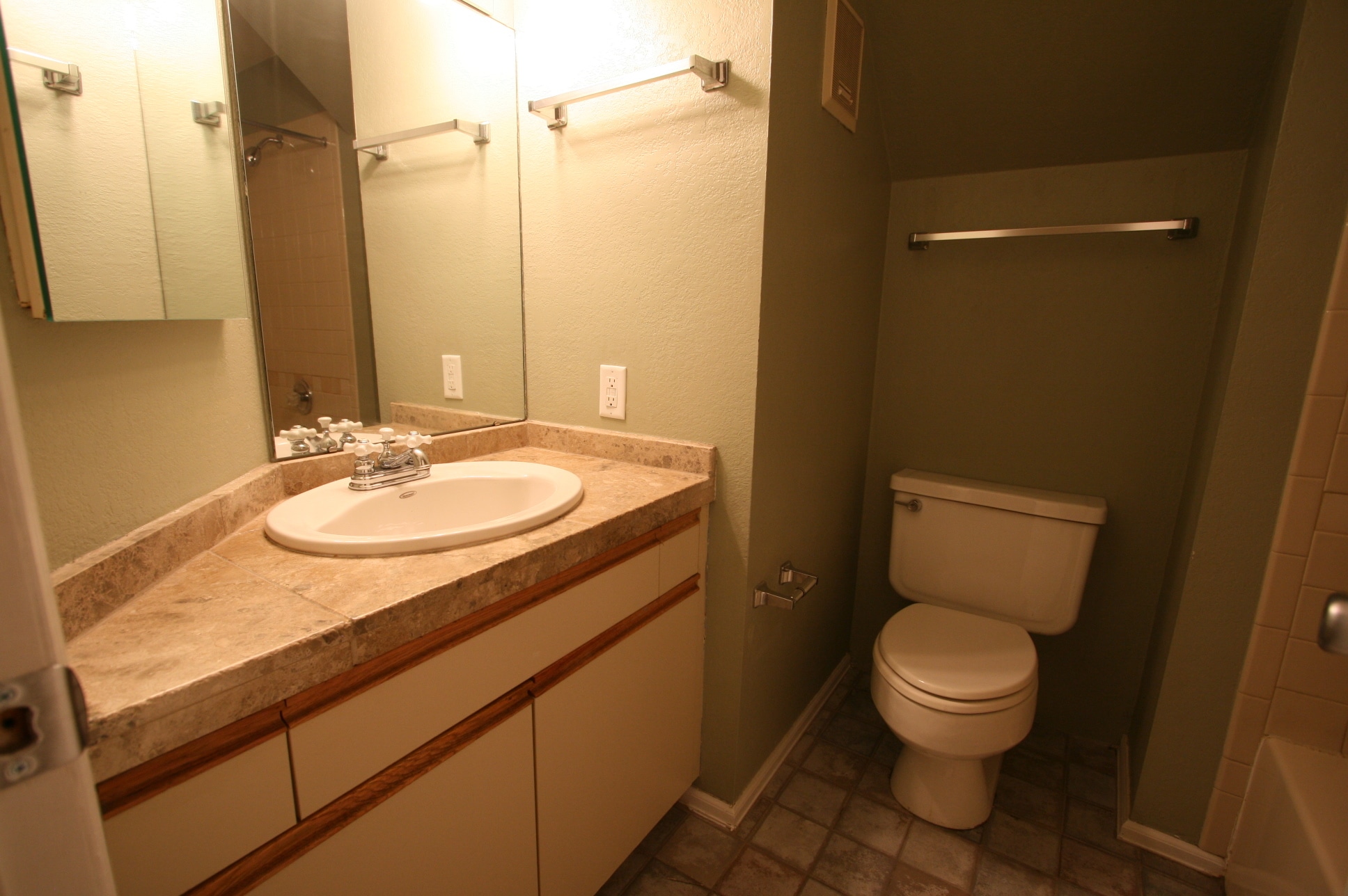 Bathroom - 2201 Pearl St