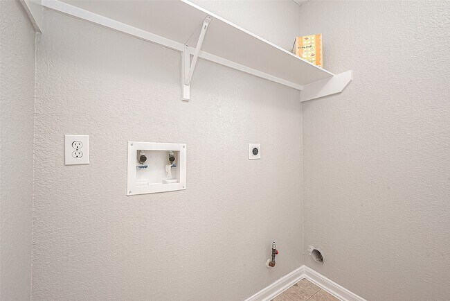 Building Photo - 3727 Morning Cove Ln