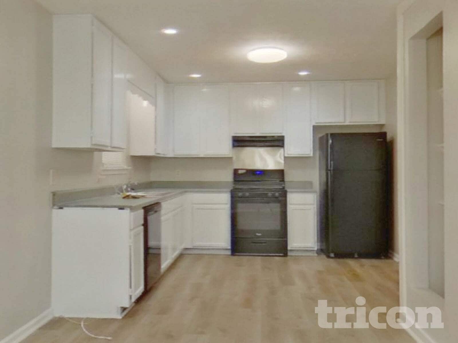 Building Photo - 259 Brooks St