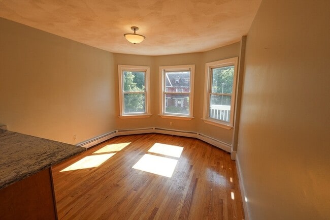 Building Photo - 275 Humboldt Ave