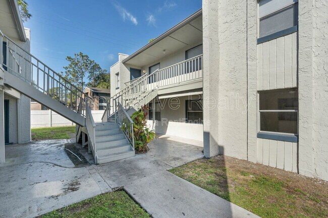 Building Photo - 5101 Curry Ford Rd