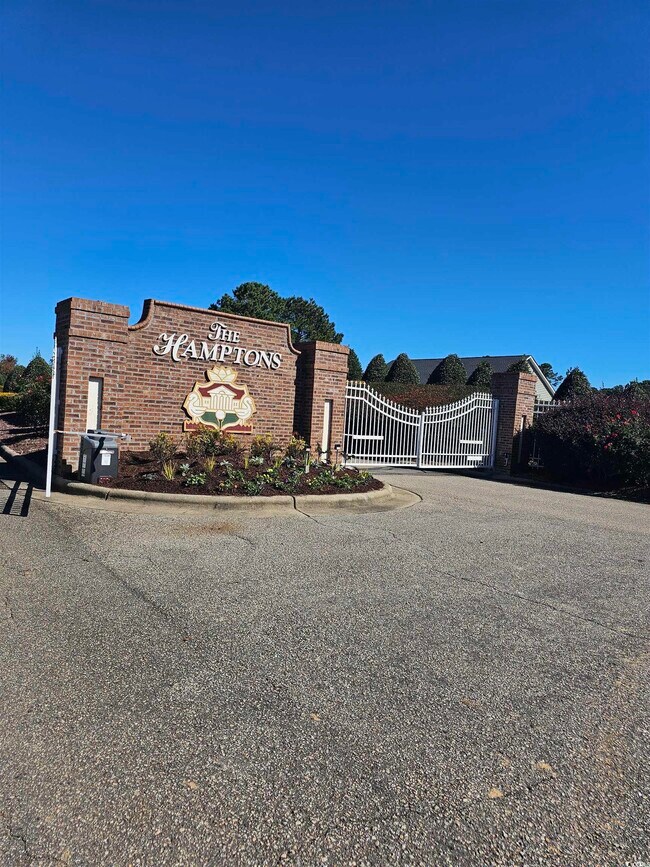 Building Photo - 2092 Northwest Dr