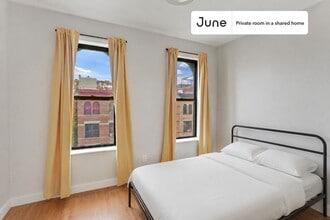 Building Photo - Room in Shared 4 bed/1 bath home in Crown Heights