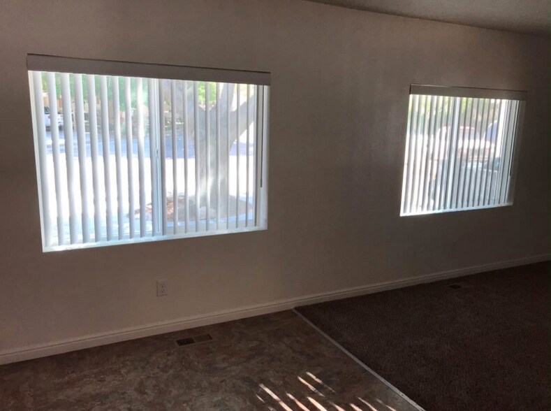 Building Photo - 684 N 1060 E