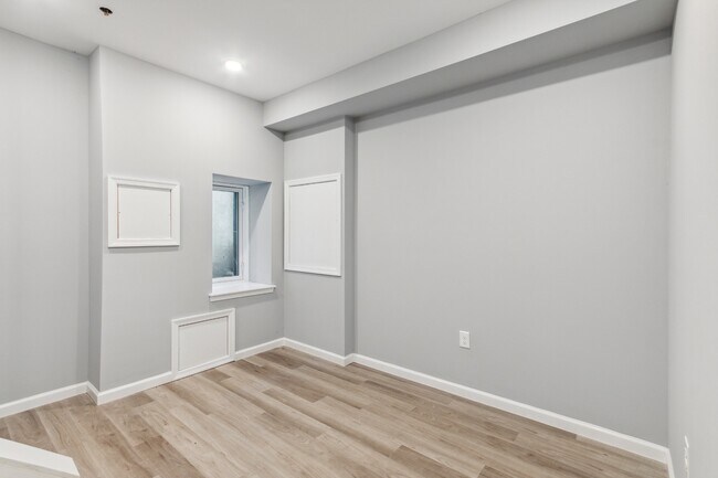 Building Photo - 1407 N 8th St